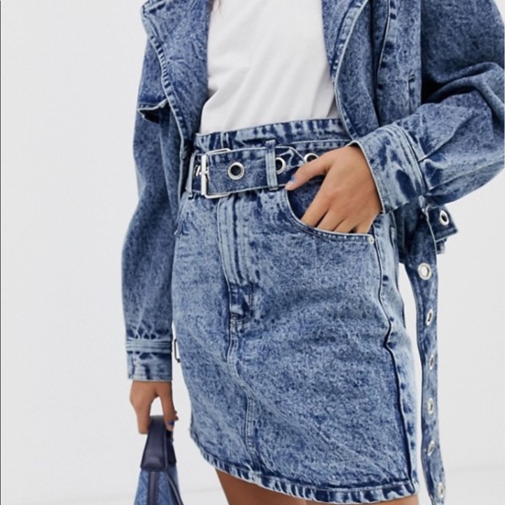 Acid wash high wasted skirt
